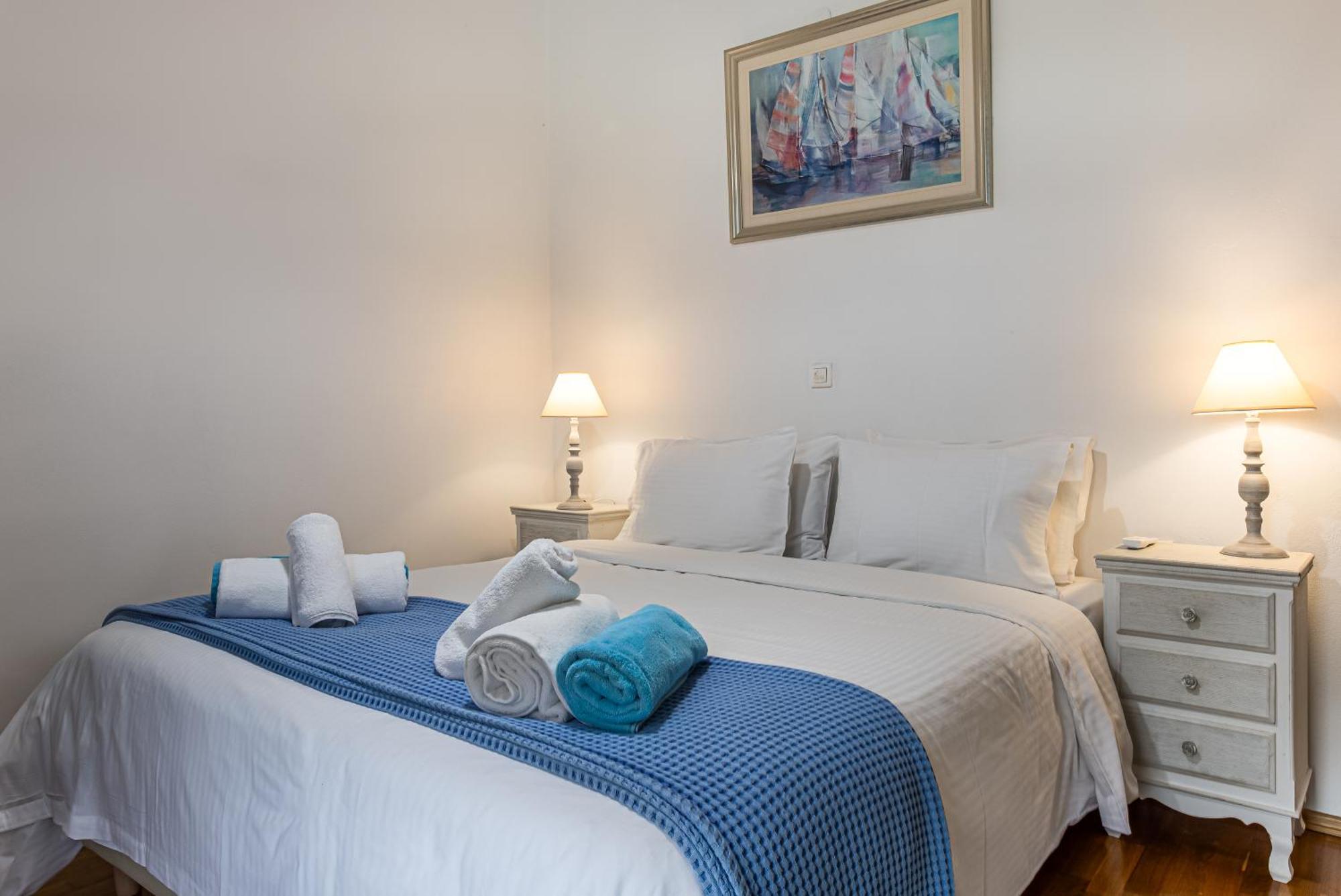 Dimitra Apartment With Private Pool And Sea View -The Ground Floor Of A Two Storey Building Daratsos Dış mekan fotoğraf