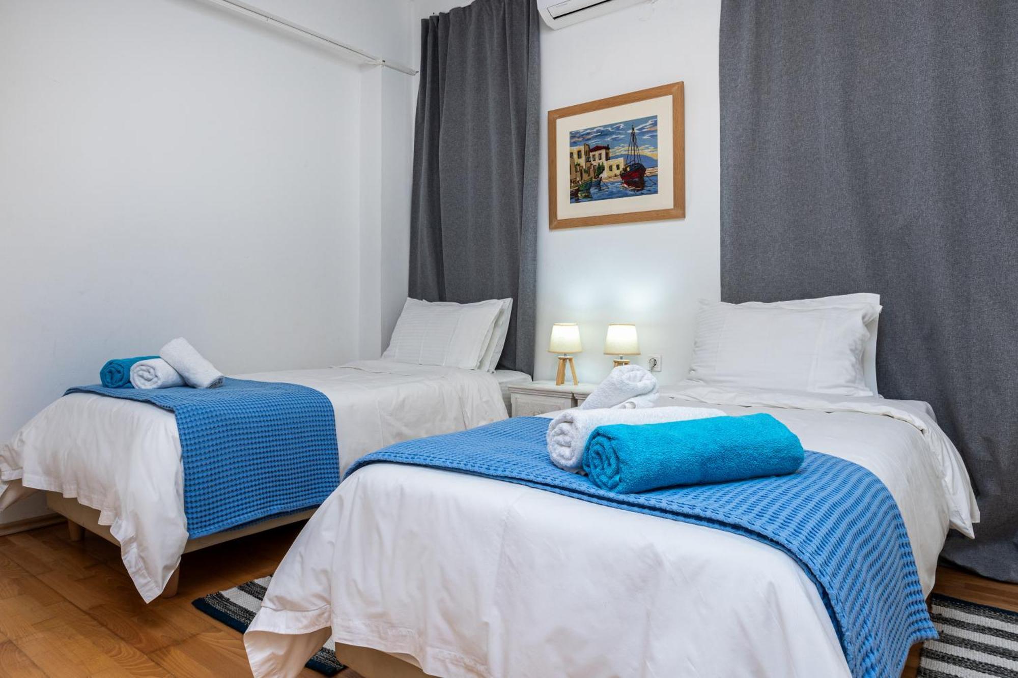 Dimitra Apartment With Private Pool And Sea View -The Ground Floor Of A Two Storey Building Daratsos Dış mekan fotoğraf