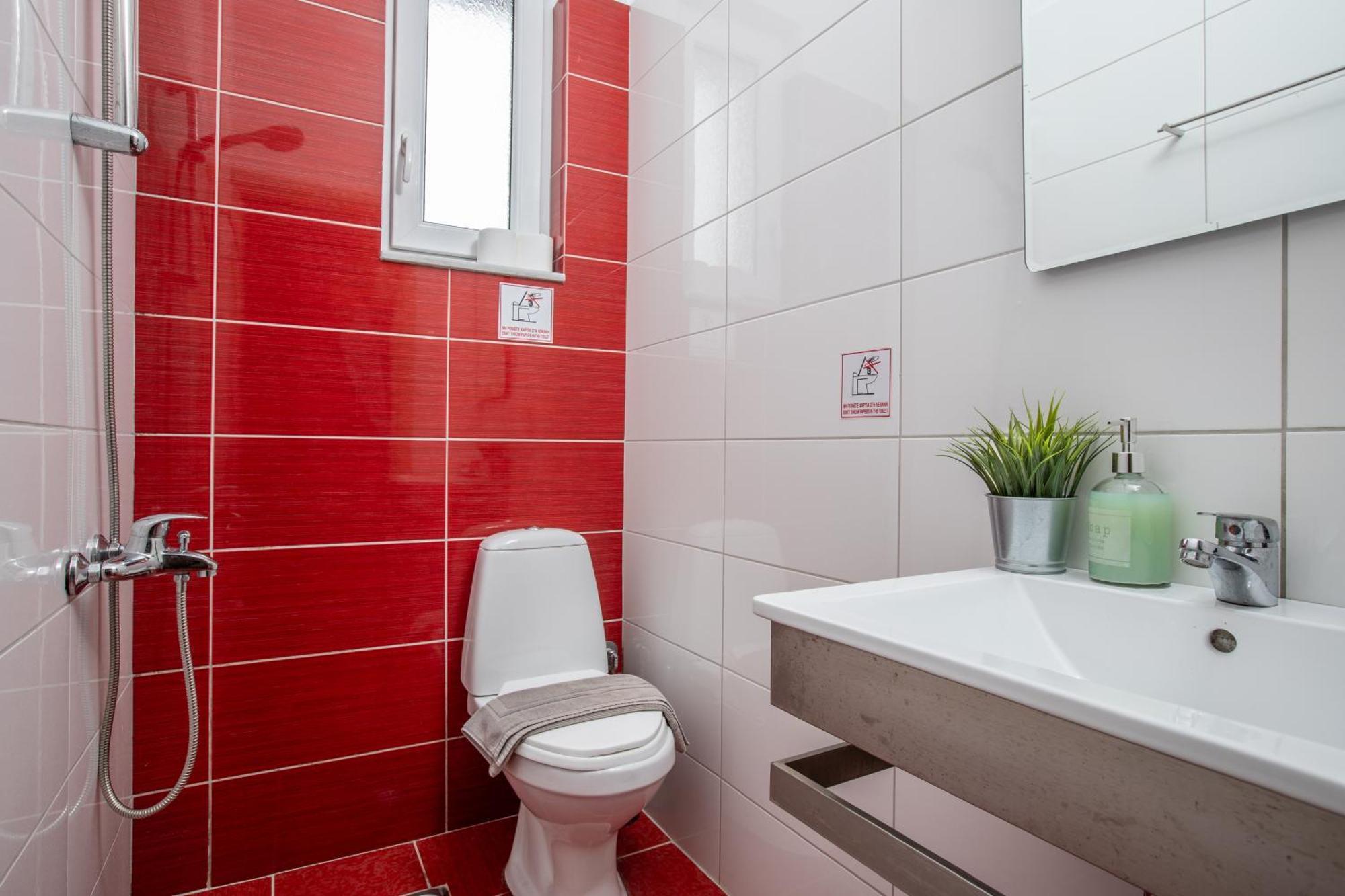Dimitra Apartment With Private Pool And Sea View -The Ground Floor Of A Two Storey Building Daratsos Dış mekan fotoğraf