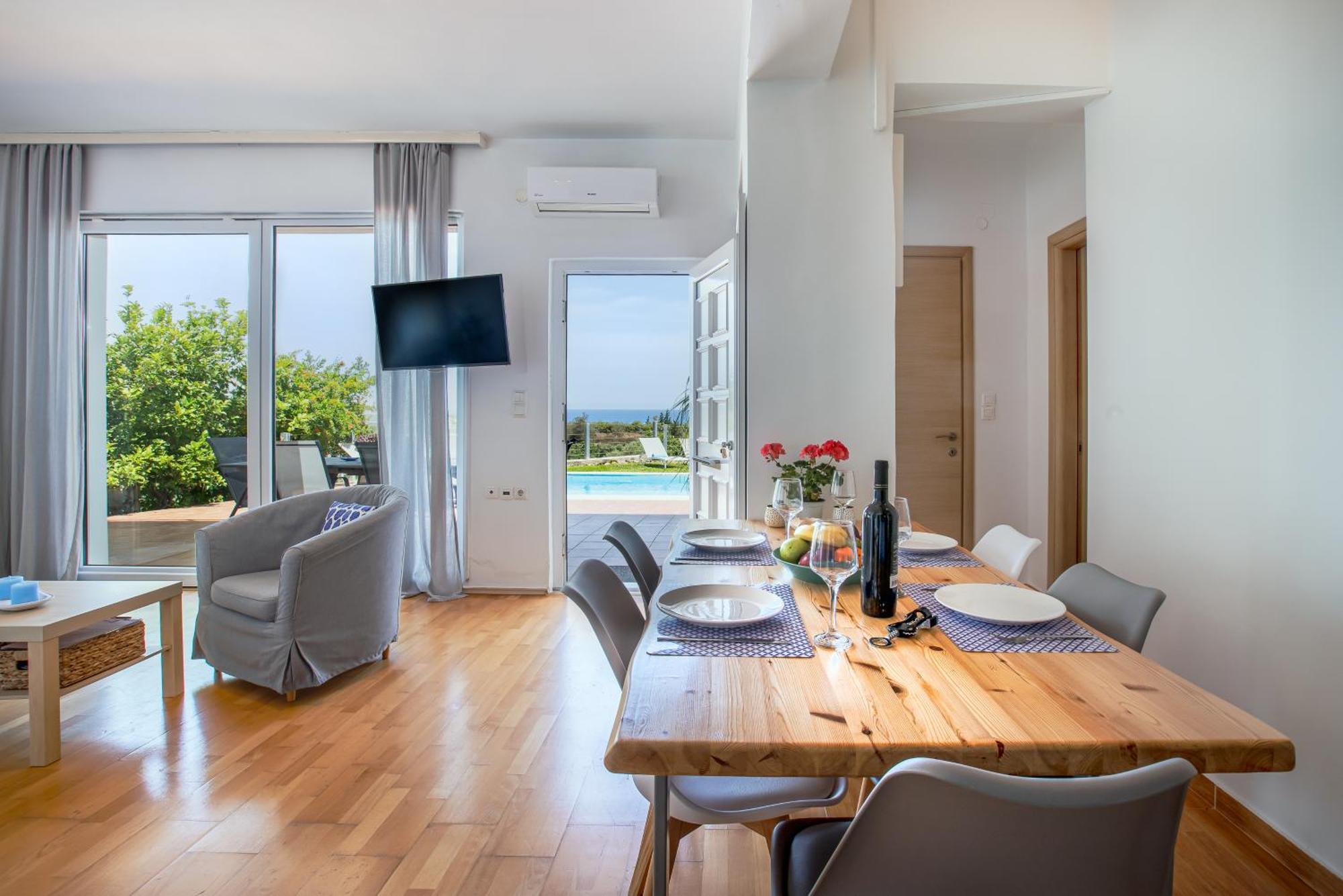 Dimitra Apartment With Private Pool And Sea View -The Ground Floor Of A Two Storey Building Daratsos Dış mekan fotoğraf