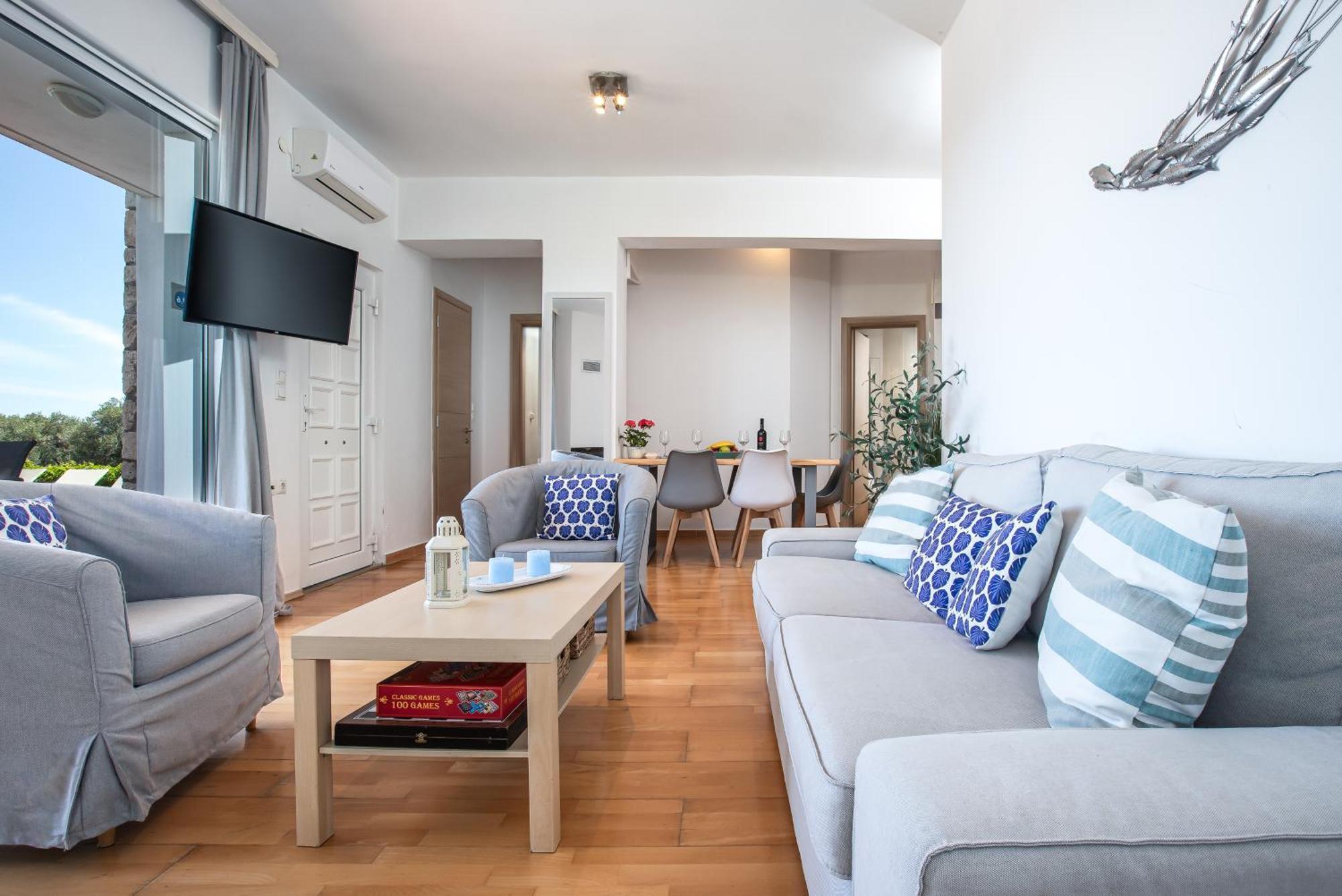 Dimitra Apartment With Private Pool And Sea View -The Ground Floor Of A Two Storey Building Daratsos Dış mekan fotoğraf